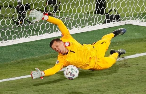 包含德意志国门神表现！德国胜波兰，领先小组的词条