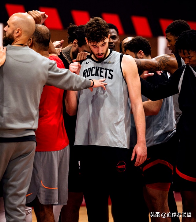 人阵容完整出战,积极备战火箭的简单介绍 人阵容完整出战,积极备战火箭的简单介绍