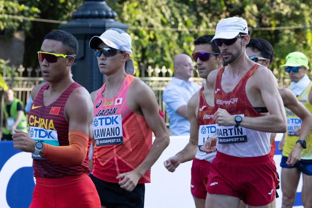 厄瓜多尔运动员刷新田径比赛记录的简单介绍 厄瓜多尔运动员刷新田径比赛记录的简单介绍