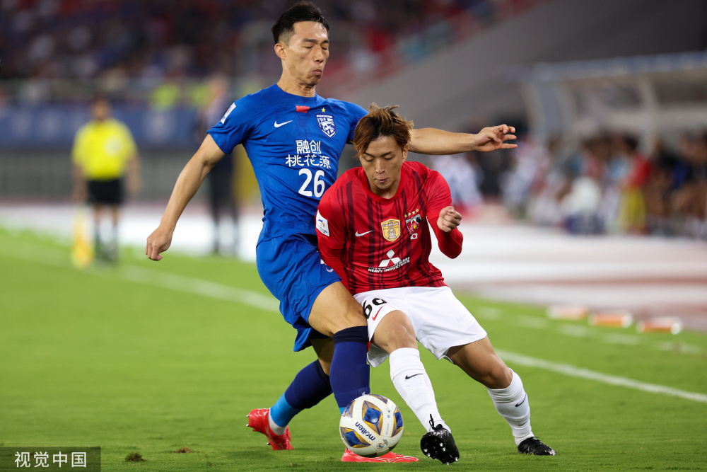 武汉三镇在亚冠中打出爆冷,被誉为观众齐声高喊的简单介绍 武汉三镇在亚冠中打出爆冷,被誉为观众齐声高喊的简单介绍