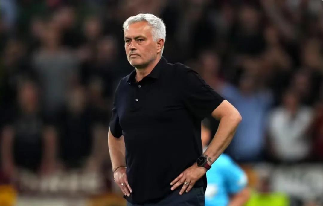 关于塞维利亚成功逆转胜利,登顶积分榜领先的信息 关于塞维利亚成功逆转胜利,登顶积分榜领先的信息