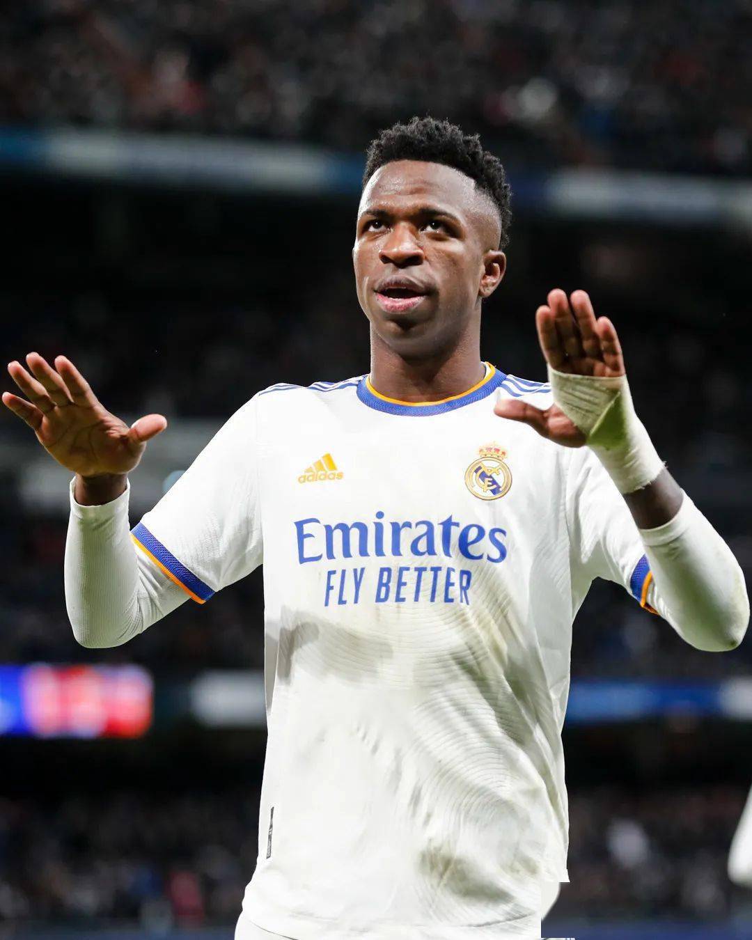 关于塞维利亚成功逆转胜利,登顶积分榜领先的信息 关于塞维利亚成功逆转胜利,登顶积分榜领先的信息