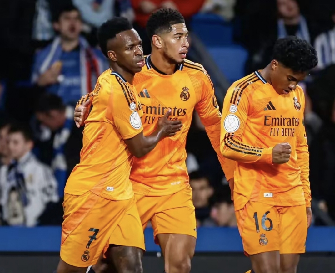 包含皇家社会凭借制胜球,险胜对手的词条 包含皇家社会凭借制胜球,险胜对手的词条