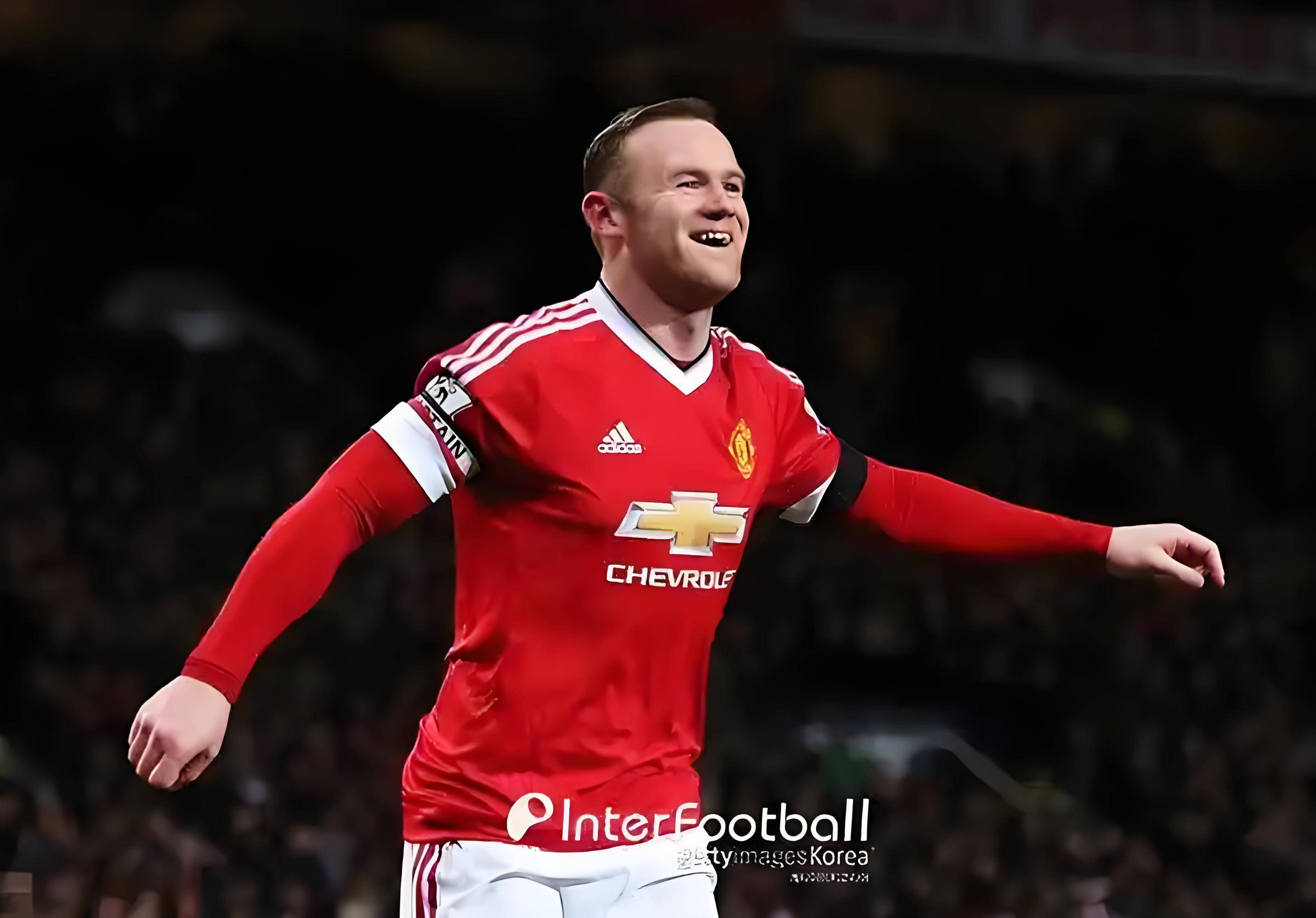 爱游戏登录-鲁尼：梅西无可匹敌，将在巴黎圣日耳曼交战