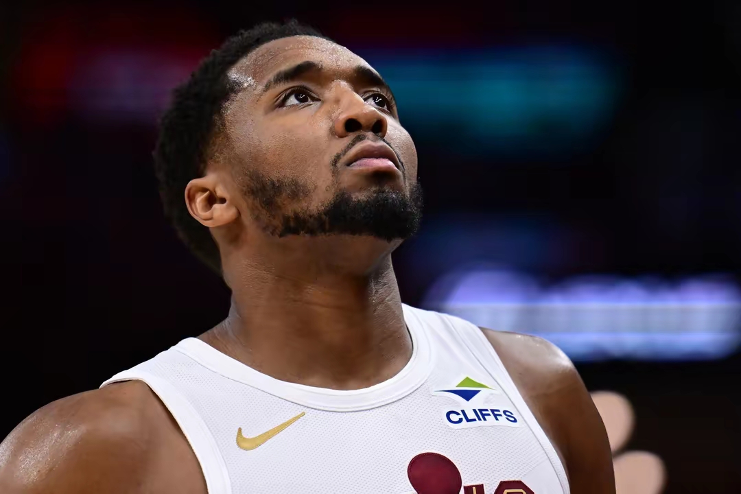 步行者队调整战术,力争在季后赛中有所发挥的简单介绍 步行者队调整战术,力争在季后赛中有所发挥的简单介绍