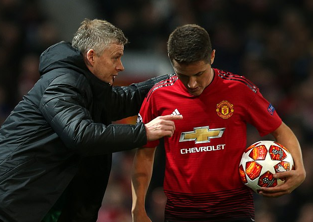 关于克罗地亚铁卫梅开二度,助球队轻松晋级的信息 关于克罗地亚铁卫梅开二度,助球队轻松晋级的信息