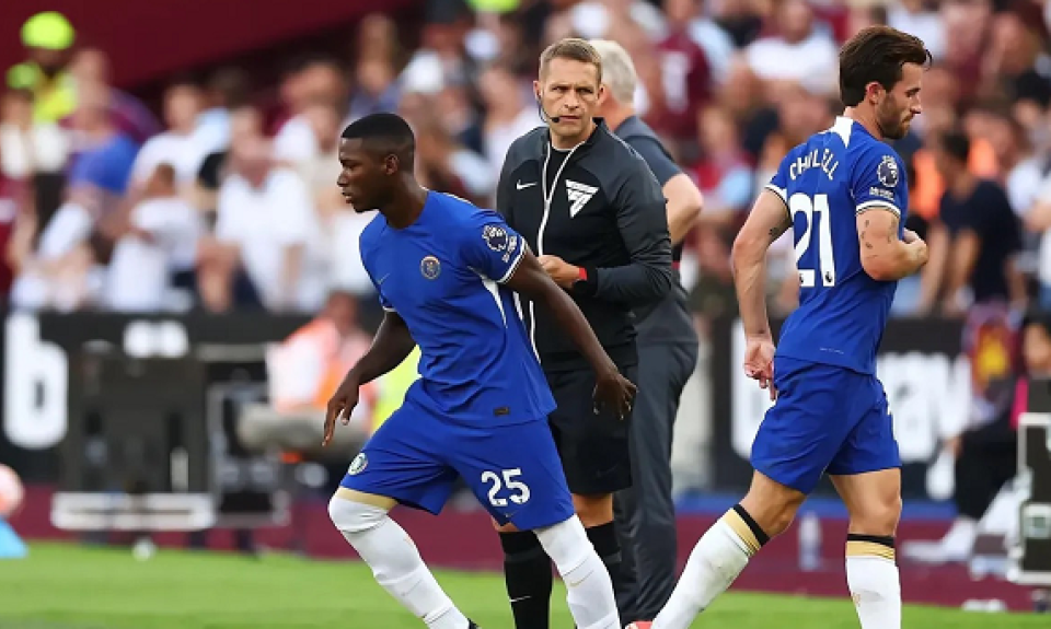 布莱顿连胜领跑，稳坐胜利宝座的简单介绍