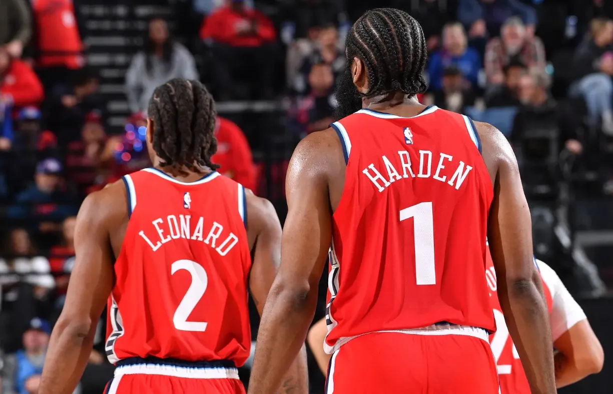 爱游戏体育下载-勇士再胜快船，持续不败