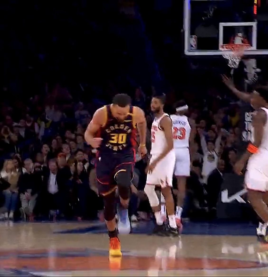 勇士惨败圣安东尼奥,三连败境遇的简单介绍 勇士惨败圣安东尼奥,三连败境遇的简单介绍