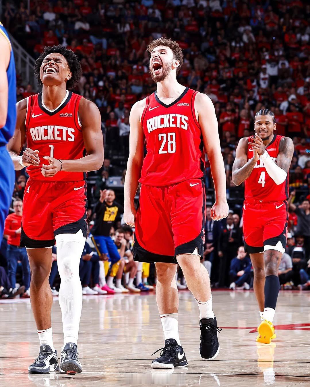 爱游戏在线登录-火箭连续胜盼抢分保罗炮轰前队友