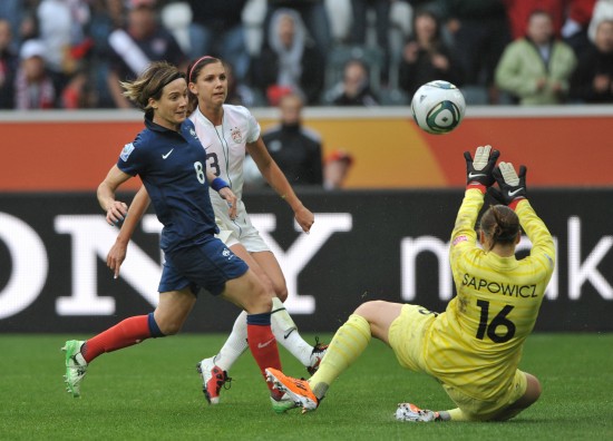 爱游戏登录-美国足球女队突发状况，遗憾止步半决赛的简单介绍