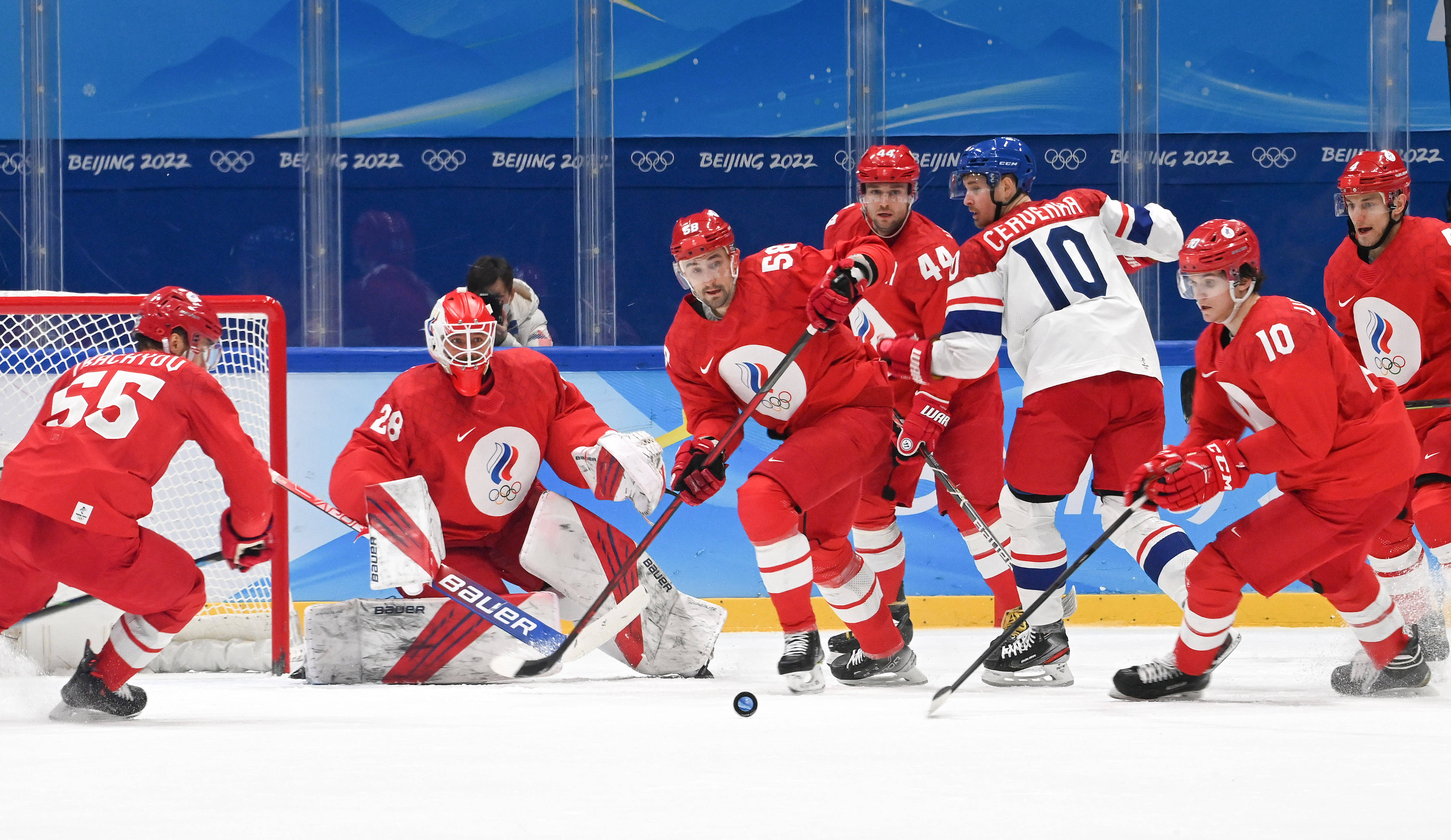 包含又见晋级！捷克队以顺利取得胜利的词条