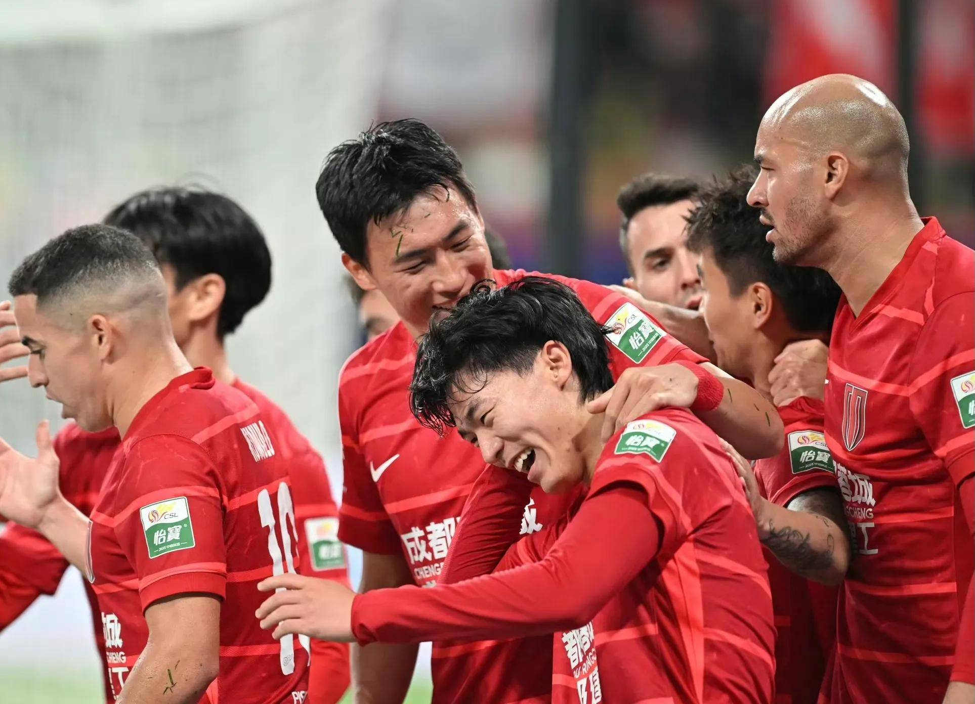 国安主场硬仗，险胜对手